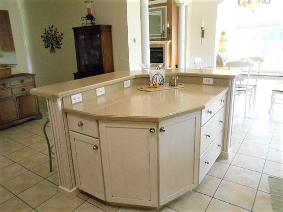 4th image of 7448 S Lake Bluff 5 Dr