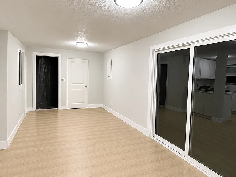 1026 Quinalt St — Photo 5