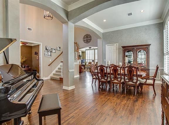 4th image of 1308 Paprika Dr