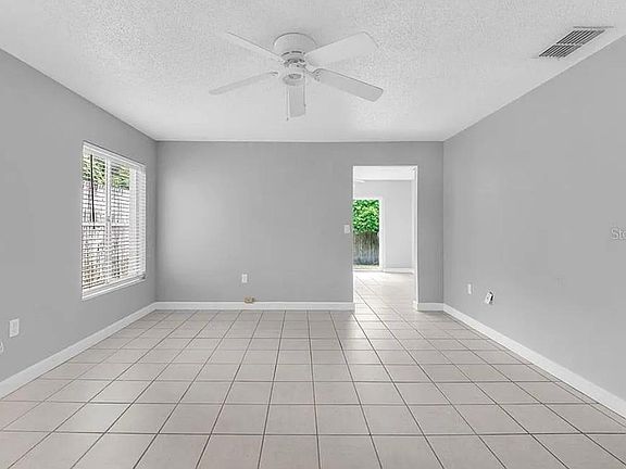 4th image of 548 Lake Dexter Blvd