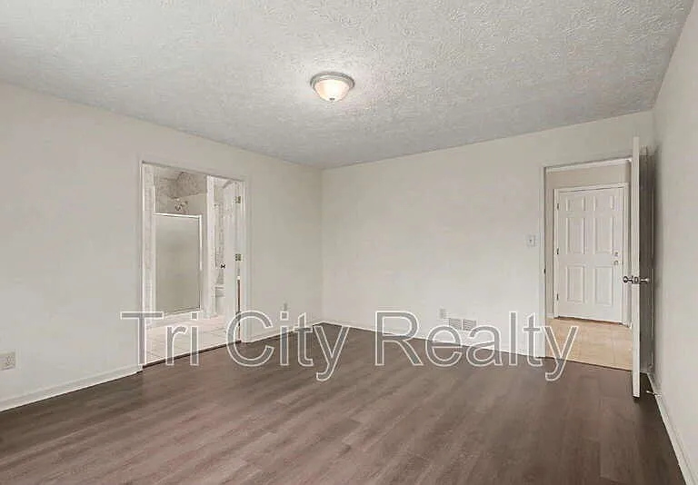 135 Brookside Trce — Photo 22