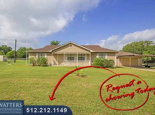 109 Minnie Cv, Mc Dade, TX 78650