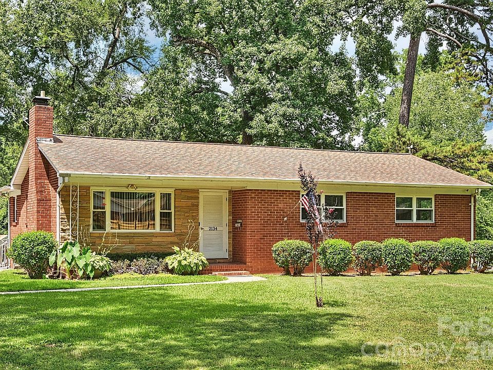 1st image of 2134 Bromwich Rd
