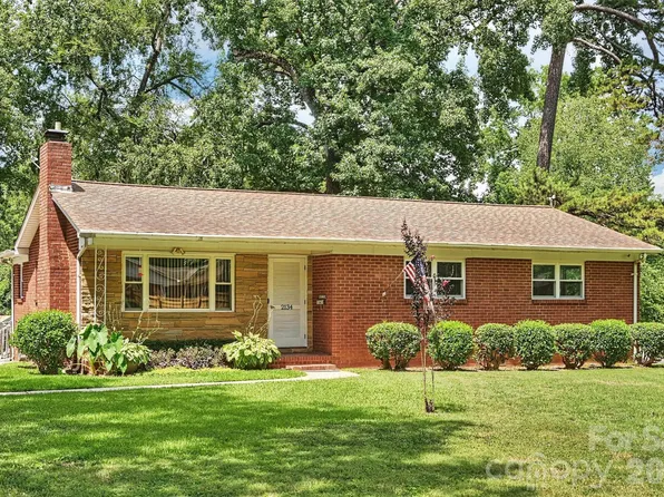 2134 Bromwich Rd, Charlotte, NC 28208