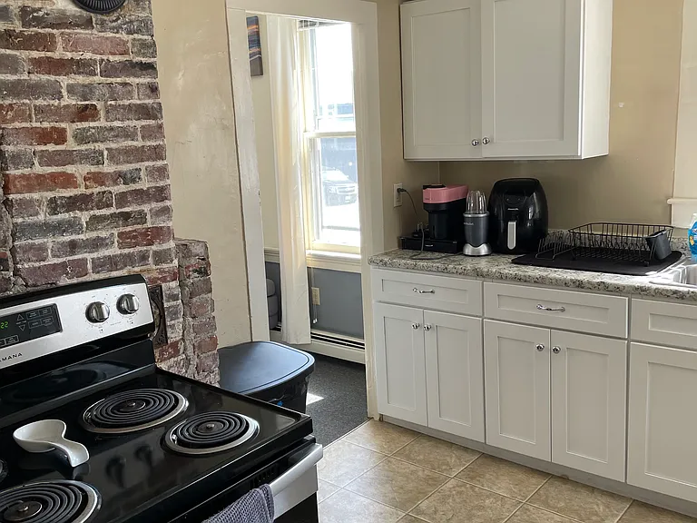 13A Maple St — Photo 5