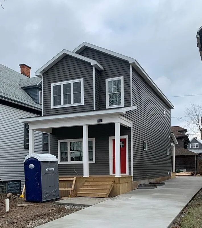 2 bed, 1.5 bath, 1400 sqft, $2,200 — Photo 1