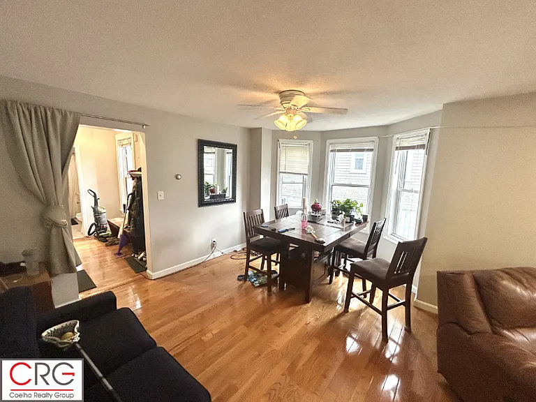 15 Hudson St #2 — Photo 8