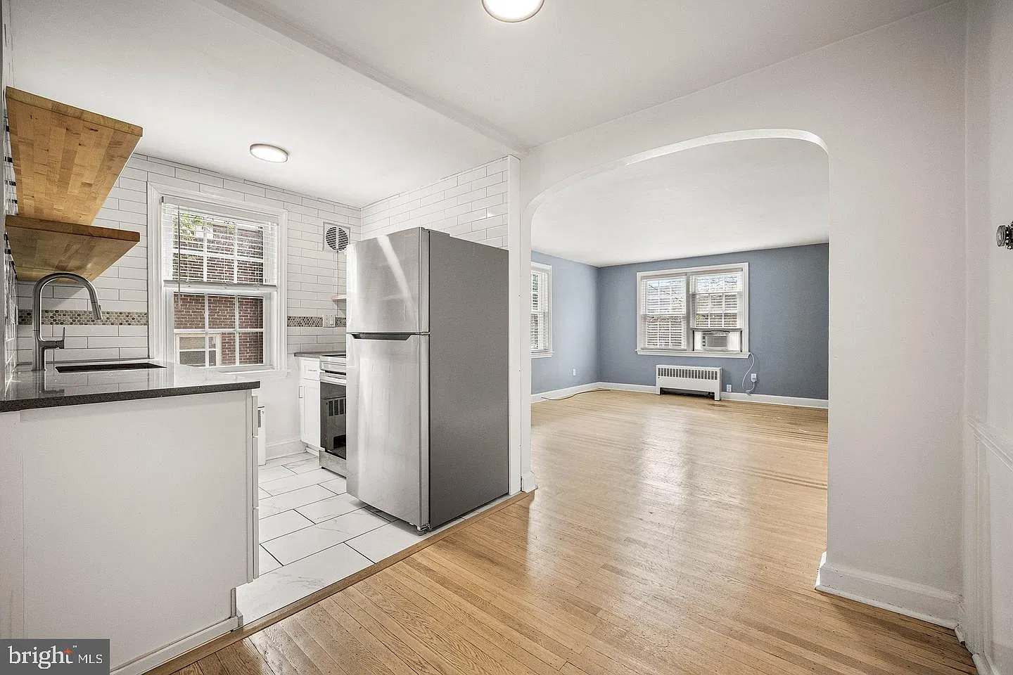 2 bed, 1.0 bath, 800 sqft, $1,800 — Photo 4