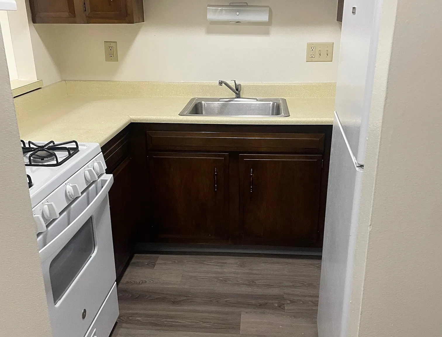 Westport Apartments — Photo 3