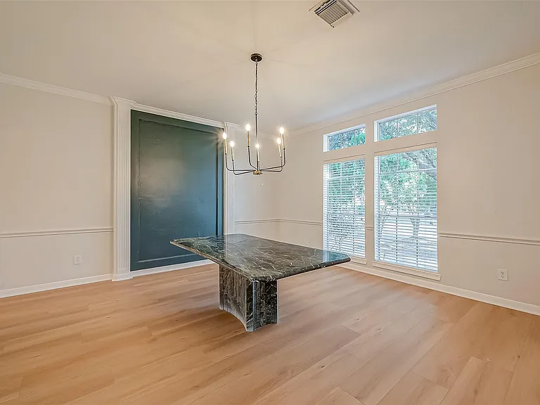 11210 Hundred Bridge Ln — Photo 7