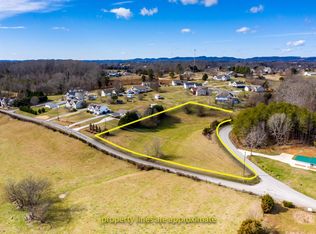 401 Old Store Rd, Madisonville, TN 37354