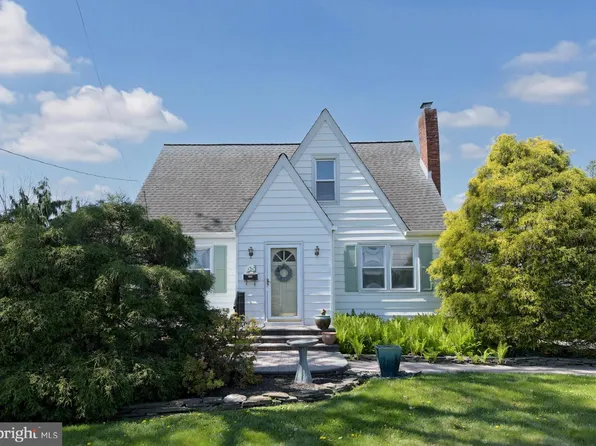 55 Ewingville Rd, Ewing, NJ 08638