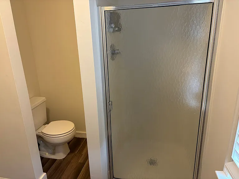 555 Upland St — Photo 21