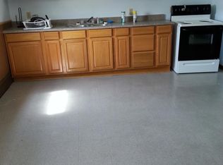 125 1/2 W 7th St, Junction City, KS 66441