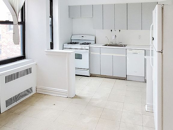 4th image of 43-25 43rd St 6-floor 6G