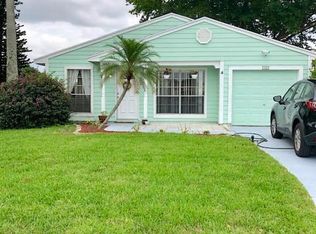 9090 Woodlark Ter, Boynton Beach, FL 33472