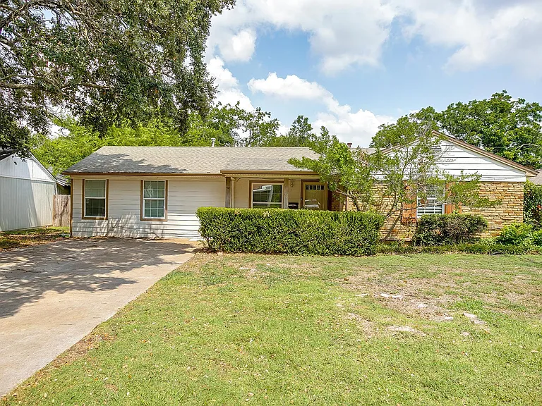 3524 South Dr — Photo 1