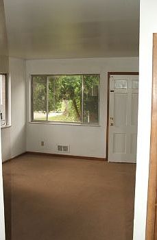 2nd image of 5827 Arborwood Dr APT A