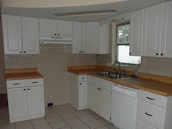 3rd image of 4124 Woodfield Ave