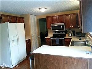 4th image of 3279 Bethel Church Dr
