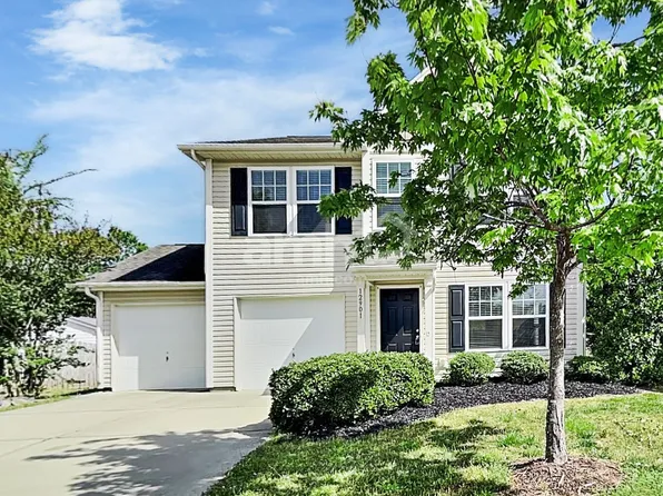 12901 Brandenburg Ln, Midland, NC 28107