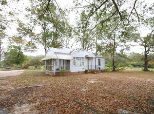 439 Cooley Rd, Lagrange, GA 30241