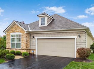 6880 Garden View Dr, Westerville, OH 43082