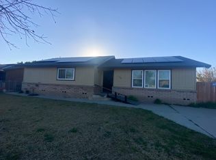 11786 3rd Pl, Hanford, CA 93230
