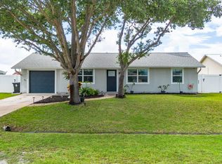 2590 SW Hinchman Street, Port St Lucie, FL 34984