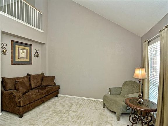 4th image of 517 Sweet Leaf Ln