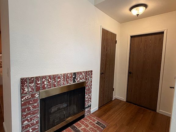 3rd image of 3555 Laird St