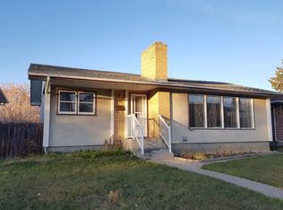 5122 44th St #1A, Red Deer, AB T4N 1J1