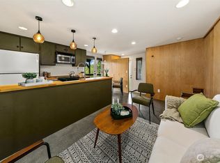 2024 23rd Ave E #B, Seattle, WA 98112