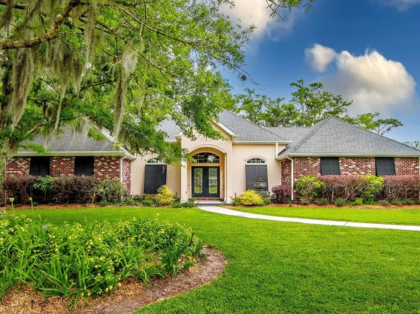 207 Ouiski Bayou Dr, Houma, LA 70360