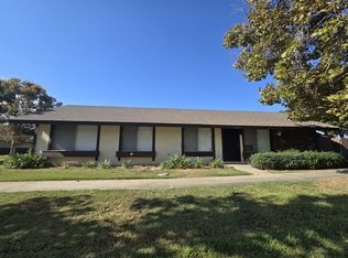 4227 Kingsbury Pl, Riverside, CA 92503