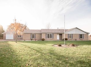 6075 N 950 E, North Webster, IN 46555