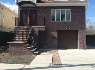 663 Quincy Ave, Staten Island, NY 10305