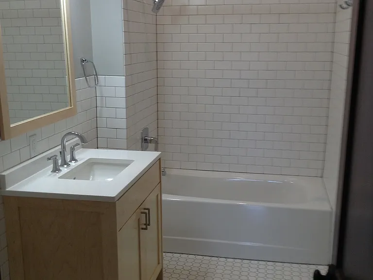 1202 Tower Ave — Photo 147
