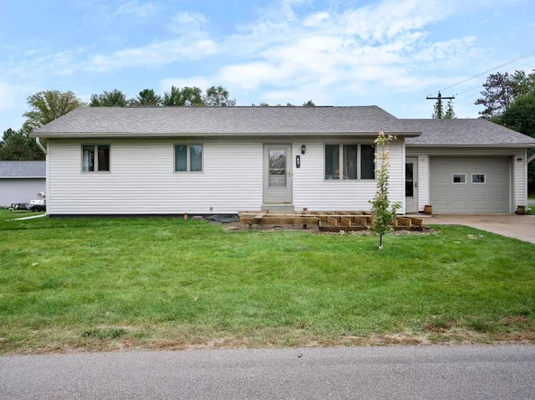 89 W 13th St, Buffalo City, WI 54622