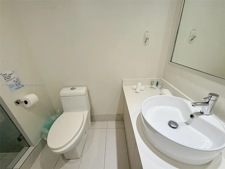 2600 E Hallandale Beach Blvd #T3208 — Photo 6