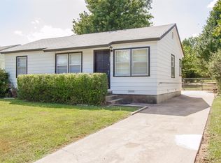 321 SE Elmhurst Ave, Bartlesville, OK 74006