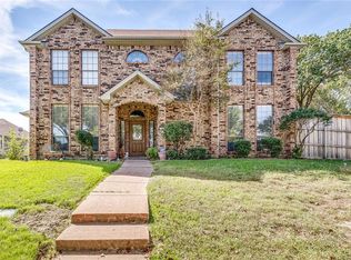 2512 Hawk Dr, Mesquite, TX 75181