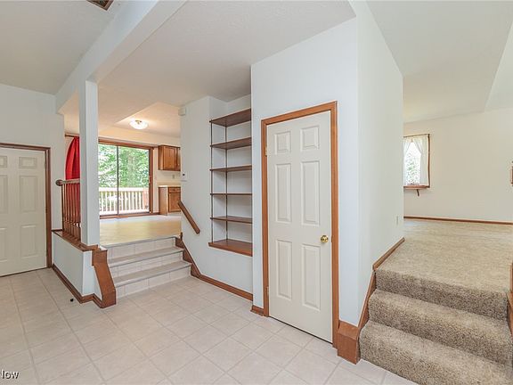 3rd image of 4843 Donald Ave