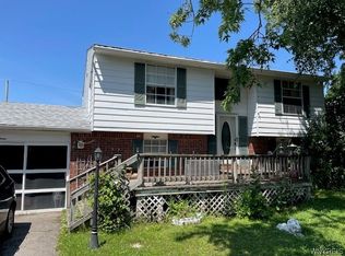 214 Fawn Trl, Buffalo, NY 14224