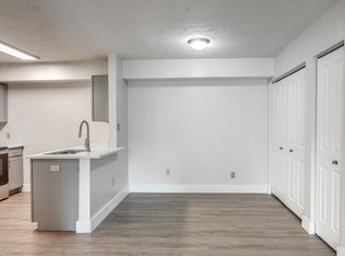 Golfview Apartments, Valparaiso, IN 46385