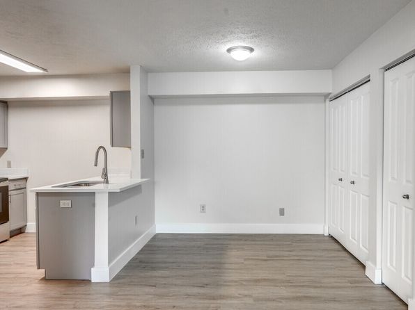 453 Golfview Blvd #1056H
