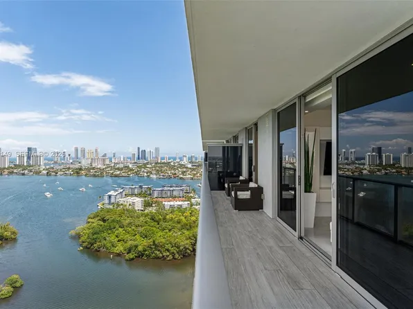 16385 Biscayne Blvd #3001, North Miami Beach, FL 33160