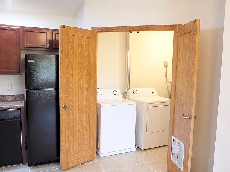 Frostwood Apartments — Photo 19