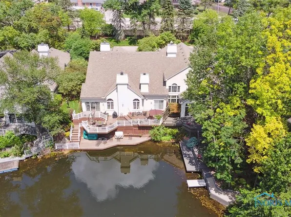 6023 Shadow Lake Dr, Toledo, OH 43623