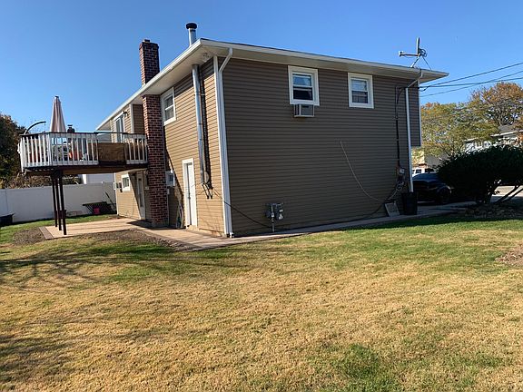 4th image of 3 Shari Ct